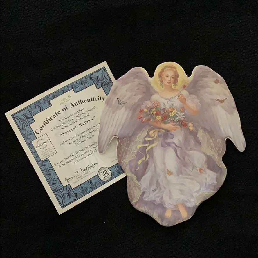 Brand New In Box  Summer Radiance Angel Plate